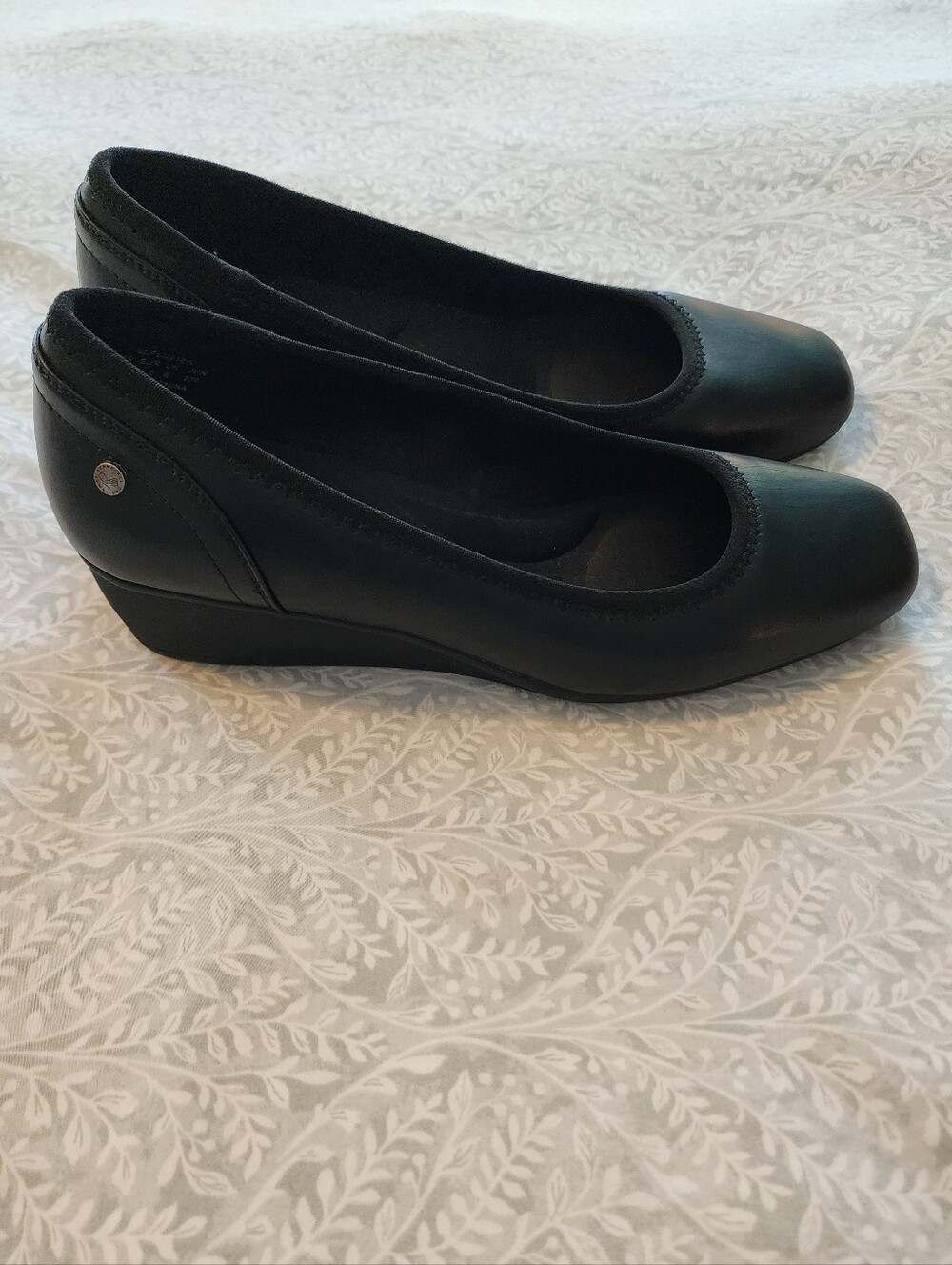 Dream Pairs Women's Wedge Closed Toe Low Heel Pumps Dress Shoes, Size 10 - Picture 10 of 15